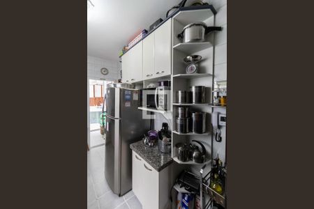 Casa à venda com 232m², 3 quartos e 3 vagas Casa à venda com 232m², 3 quartos e 3 vagasCozinha