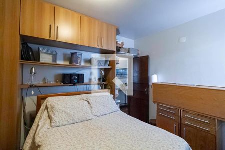 Casa à venda com 232m², 3 quartos e 3 vagas Casa à venda com 232m², 3 quartos e 3 vagasSuíte