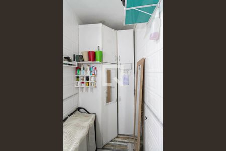 Casa à venda com 232m², 3 quartos e 3 vagas Casa à venda com 232m², 3 quartos e 3 vagasBanheiro da suíte