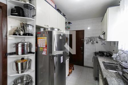 Casa à venda com 232m², 3 quartos e 3 vagas Casa à venda com 232m², 3 quartos e 3 vagasCozinha