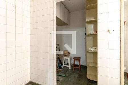 Apartamento para alugar com 67m², 2 quartos e 1 vagaÁrea de Serviço