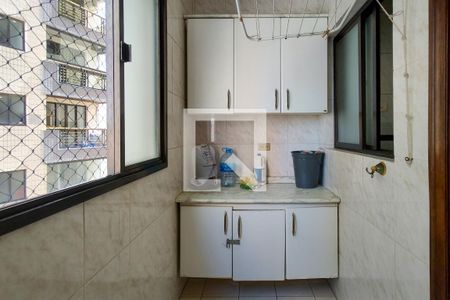 Apartamento para alugar com 80m², 2 quartos e 1 vagaÁrea de Serviço