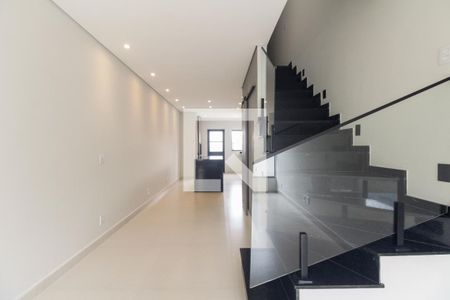 Sala de casa à venda com 3 quartos, 149m² em Vila Santa Isabel, São Paulo