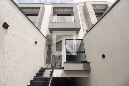 Casa à venda com 149m², 3 quartos e 5 vagasFachada