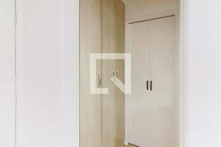 Roupeiro Sala de apartamento para alugar com 1 quarto, 35m² em Jaguaré, São Paulo