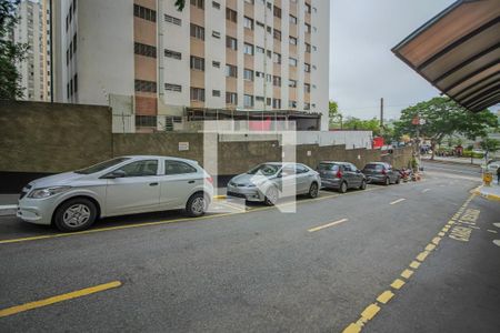 Apartamento para alugar com 35m², 1 quarto e 1 vagaVista