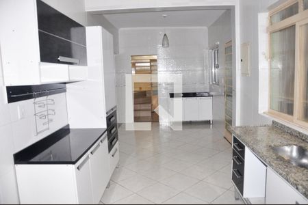 Casa à venda com 196m², 5 quartos e 1 vagaDetalhe - Cozinha