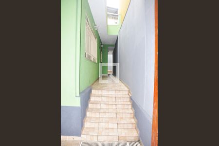 Casa à venda com 196m², 5 quartos e 1 vagaDetalhe - Corredor Externo