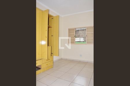 Casa à venda com 196m², 5 quartos e 1 vagaDetalhe - Quarto 03