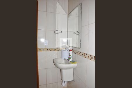 Casa à venda com 196m², 5 quartos e 1 vagaDetalhe - Banheiro Social Quartos