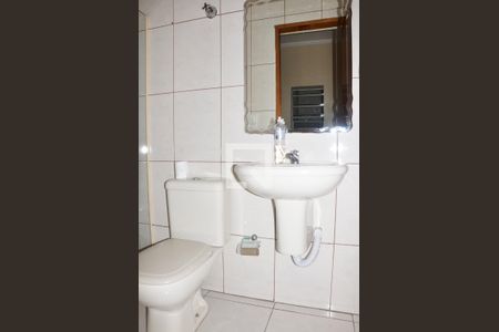 Casa à venda com 196m², 5 quartos e 1 vagaDetalhe - Banheiro Social 2