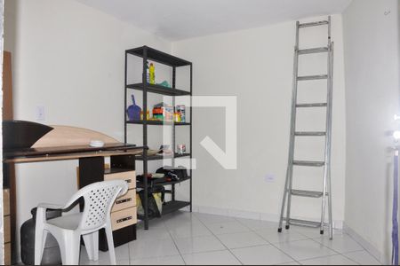 Casa à venda com 196m², 5 quartos e 1 vagaDetalhe - Escritório