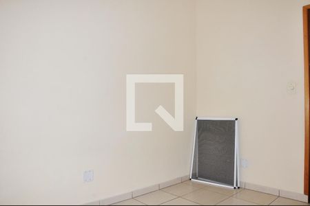 Casa à venda com 196m², 5 quartos e 1 vagaDetalhe - Quarto 02