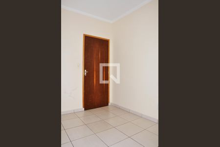 Casa à venda com 196m², 5 quartos e 1 vagaDetalhe - Quarto 02