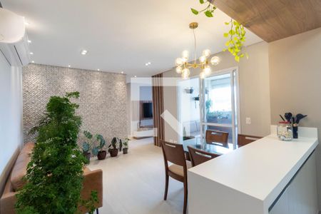 Sala de apartamento à venda com 2 quartos, 73m² em Vila Penteado, São Paulo