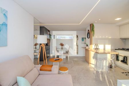 Sala de apartamento para alugar com 3 quartos, 84m² em Jardim Lindóia, Porto Alegre
