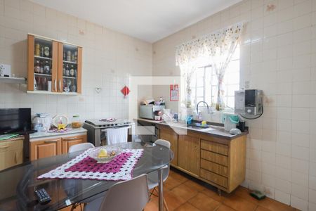 Casa à venda com 201m², 5 quartos e 4 vagasCasa 2 - Cozinha