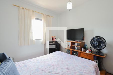 Casa à venda com 201m², 5 quartos e 4 vagasCasa 2 - Quarto 1