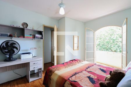 Casa à venda com 201m², 5 quartos e 4 vagasCasa 3 - Quarto 1