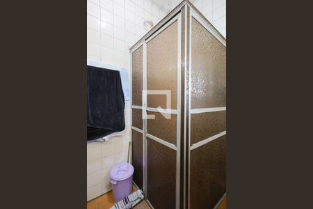 Casa à venda com 201m², 5 quartos e 4 vagasCasa 2 - Banheiro