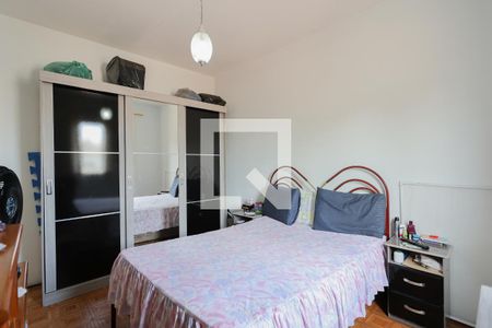 Casa à venda com 201m², 5 quartos e 4 vagasCasa 2 - Quarto 1