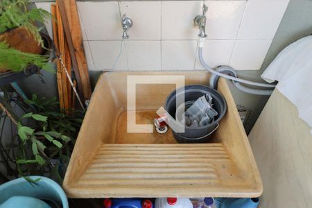 Casa à venda com 201m², 5 quartos e 4 vagasCasa 2 - Área de serviço