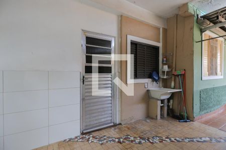 Casa à venda com 201m², 5 quartos e 4 vagasCasa 1 - Área de serviço