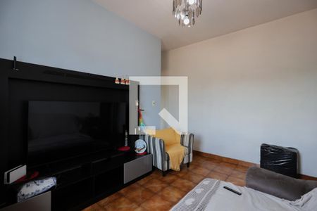 Casa à venda com 201m², 5 quartos e 4 vagasCasa 2 - Sala