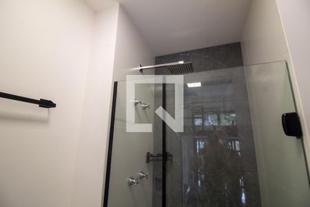 Apartamento à venda com 24m², 1 quarto e sem vaga Apartamento à venda com 24m², 1 quarto e sem vagaBanheiro