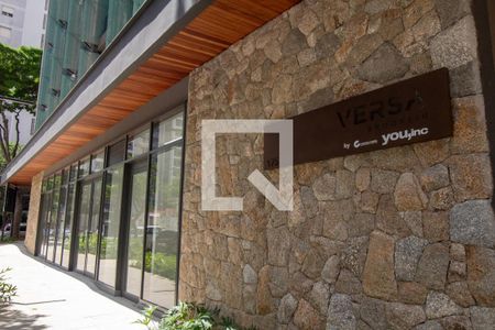 Apartamento à venda com 24m², 1 quarto e sem vaga Apartamento à venda com 24m², 1 quarto e sem vagaFachada e portaria