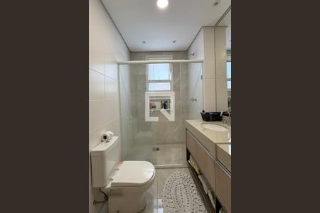 Apartamento à venda com 136m², 3 quartos e 2 vagasBanheiro da Suíte 1