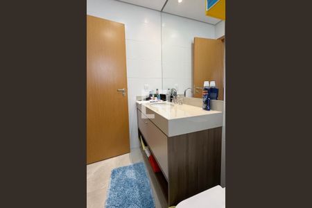 Apartamento à venda com 136m², 3 quartos e 2 vagasBanheiro da Suíte 3