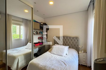 Apartamento à venda com 136m², 3 quartos e 2 vagasSuíte 2