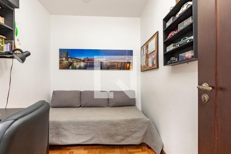 Casa à venda com 339m², 4 quartos e 3 vagasEscritório