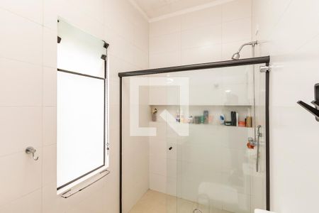 Casa à venda com 339m², 4 quartos e 3 vagasBanheiro