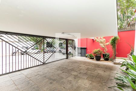 Casa à venda com 339m², 4 quartos e 3 vagasÁrea comum