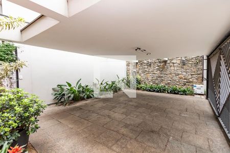 Casa à venda com 339m², 4 quartos e 3 vagasÁrea comum