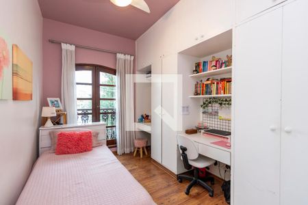 Casa à venda com 339m², 4 quartos e 3 vagasQuarto 2