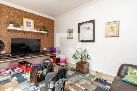 Casa à venda com 339m², 4 quartos e 3 vagasSala de TV