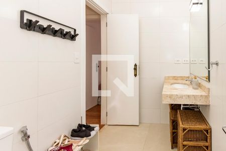 Casa à venda com 339m², 4 quartos e 3 vagasBanheiro
