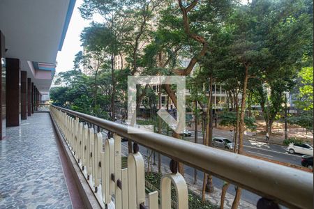 Apartamento para alugar com 170m², 3 quartos e 2 vagasÁrea comum - Varanda do Hall Social