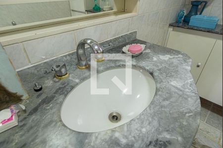 Apartamento para alugar com 170m², 3 quartos e 2 vagasBanheiro