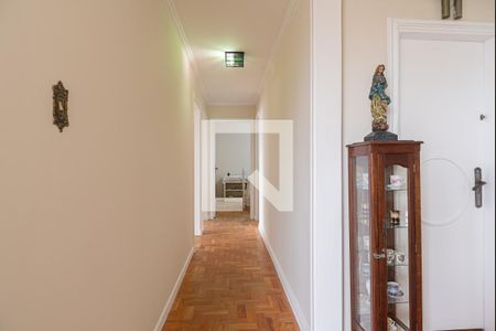 Apartamento para alugar com 170m², 3 quartos e 2 vagasCorredor