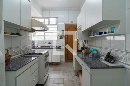 Apartamento para alugar com 170m², 3 quartos e 2 vagasCozinha