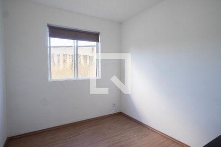 Quarto 1 de apartamento para alugar com 2 quartos, 42m² em Glória, Porto Alegre