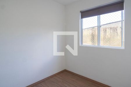 Quarto 1 de apartamento para alugar com 2 quartos, 42m² em Glória, Porto Alegre