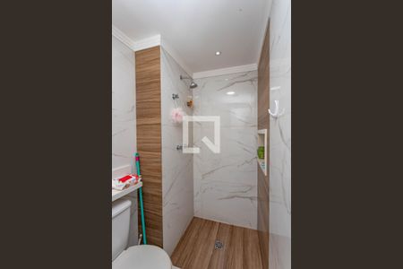 Apartamento à venda com 65m², 2 quartos e 1 vaga Apartamento à venda com 65m², 2 quartos e 1 vagaBanheiro do quarto 1