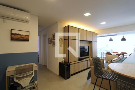 Apartamento à venda com 71m², 2 quartos e 1 vagaSala