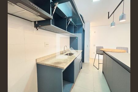 Sala/Cozinha de apartamento à venda com 2 quartos, 71m² em Moema, São Paulo