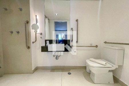Studio à venda com 31m², 1 quarto e sem vaga Studio à venda com 31m², 1 quarto e sem vagaBanheiro